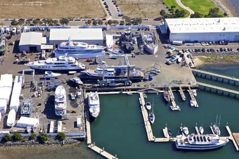 Image for article California eases entry regulations for superyachts